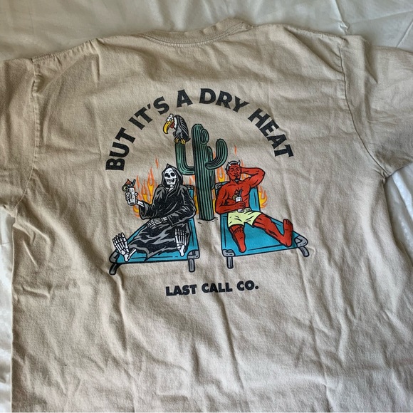 ୨୧ ・゚✧ Mens Last Call Co. T Shirt - Picture 5 of 7